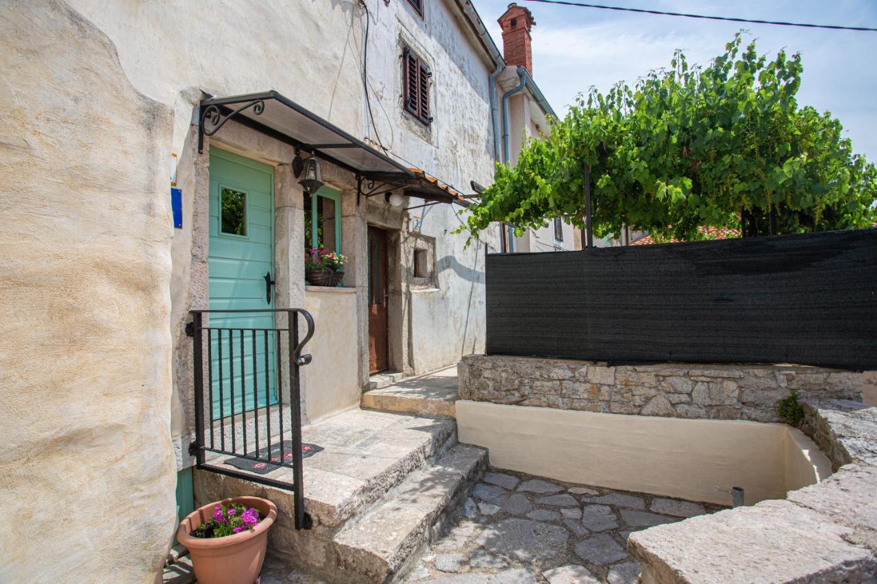 ורבניק Parona Holiday Home מראה חיצוני תמונה