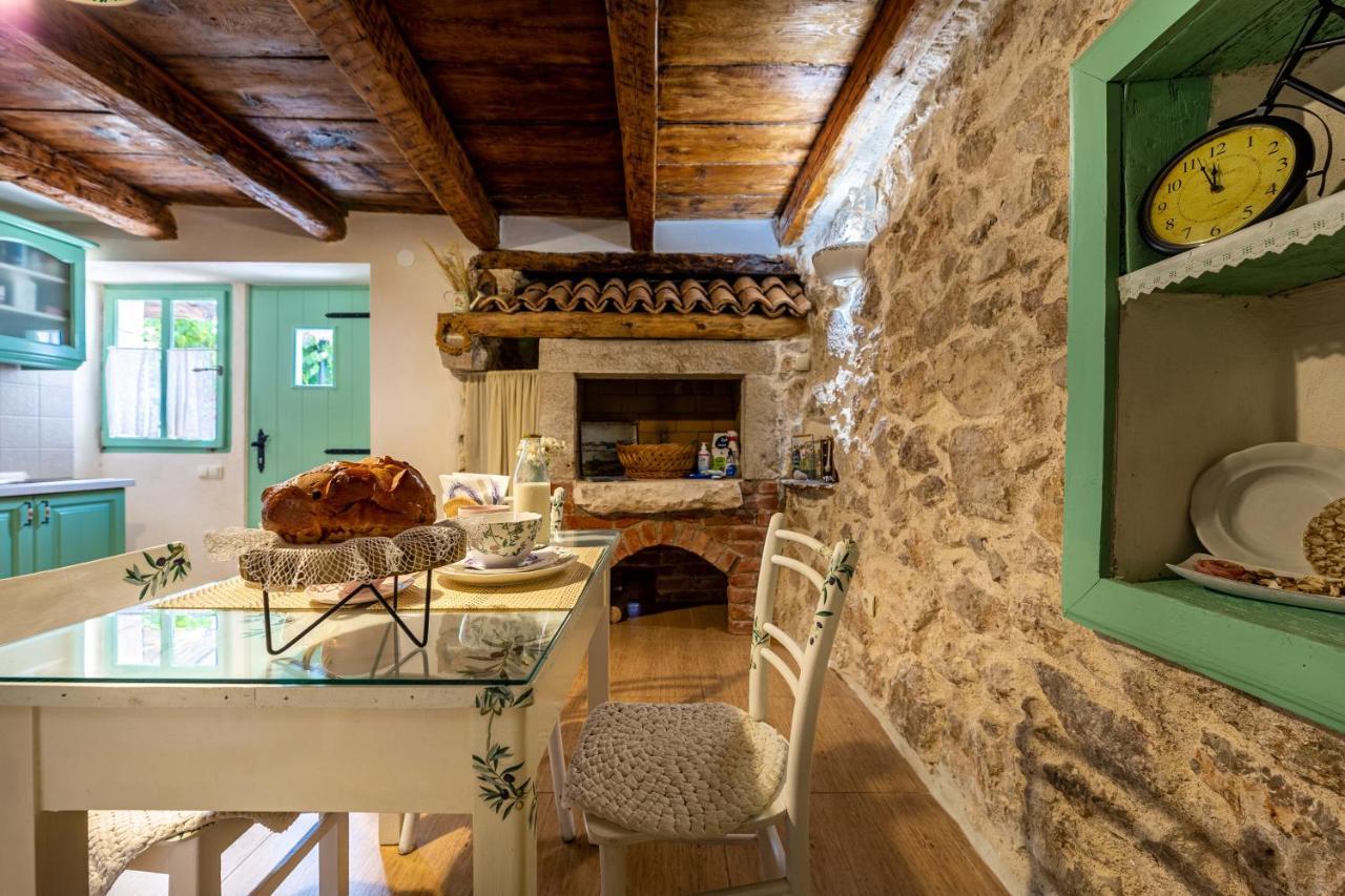 ורבניק Parona Holiday Home מראה חיצוני תמונה