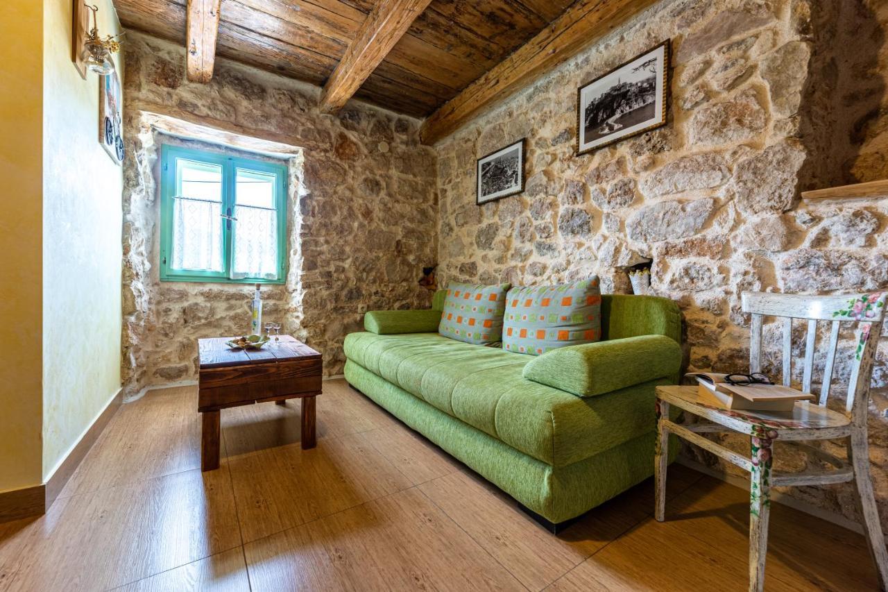ורבניק Parona Holiday Home מראה חיצוני תמונה