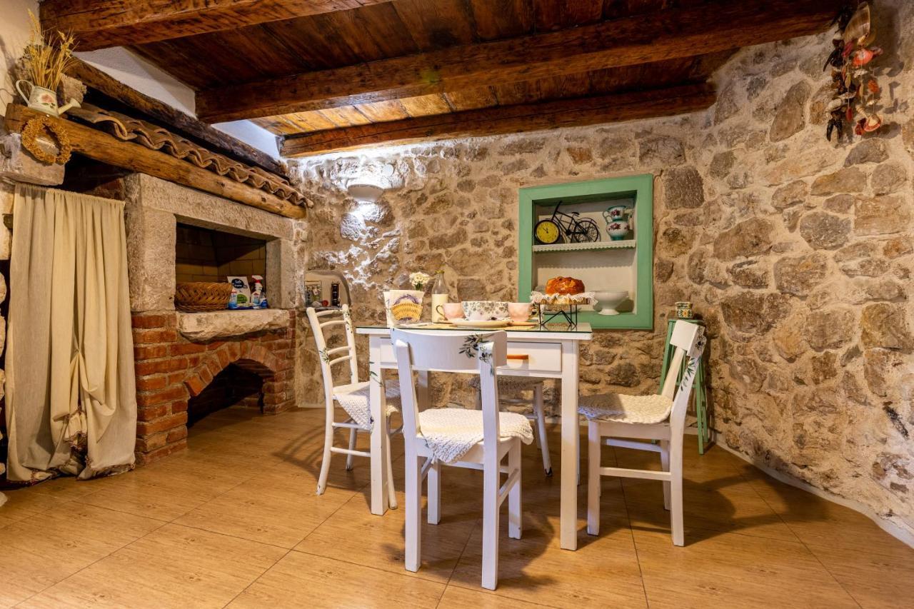ורבניק Parona Holiday Home מראה חיצוני תמונה